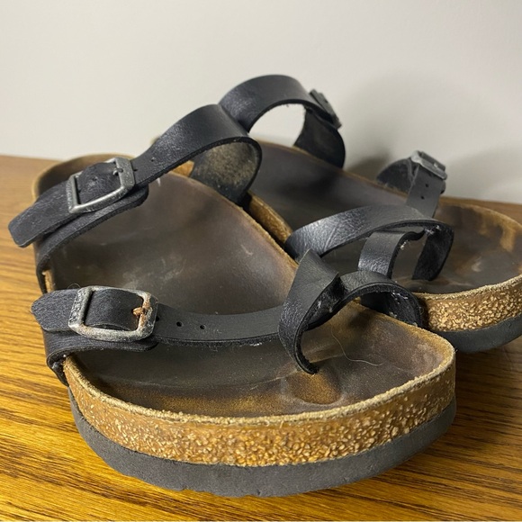 Birkenstock Shoes - Birkenstock Women’s Mayari Toe Loop Sandals Black size 8